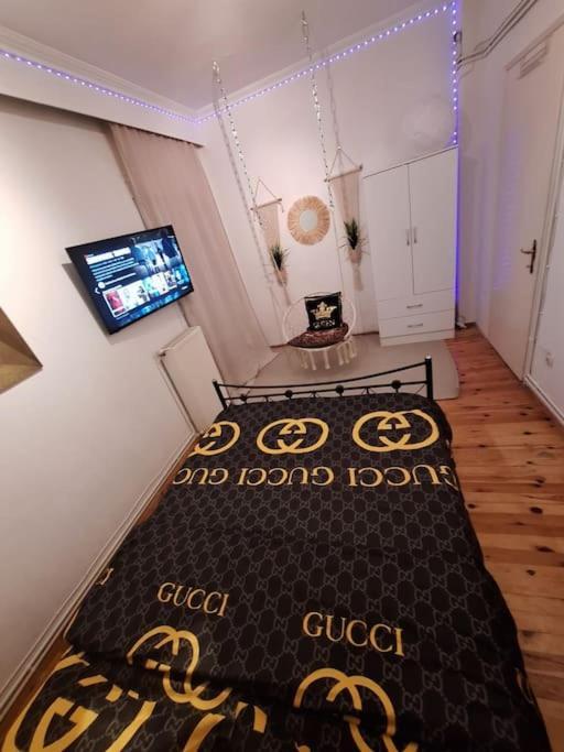 Queen Suites 60M2 Szaloniki Kültér fotó