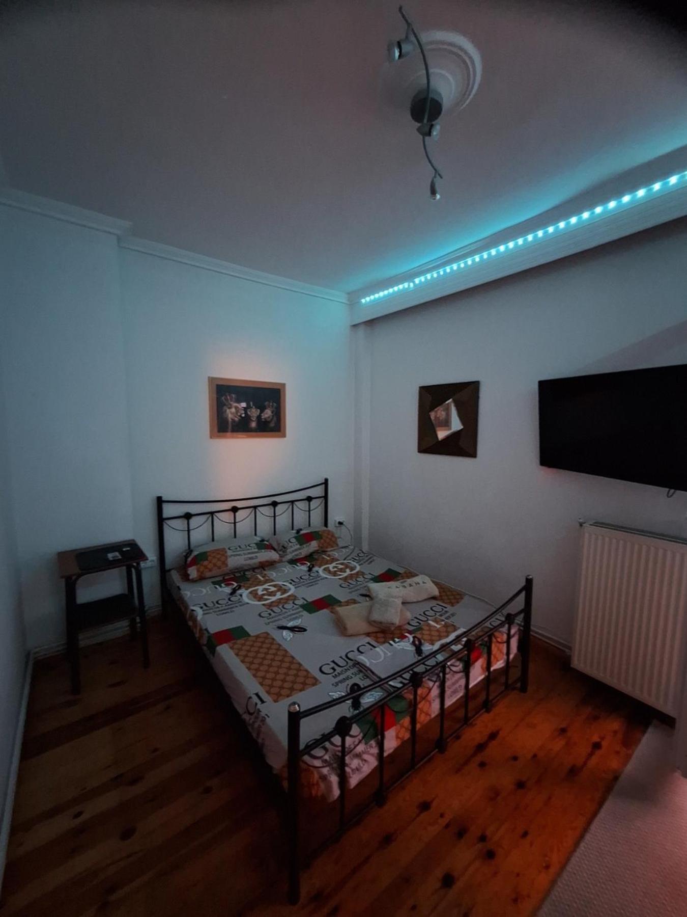 Queen Suites 60M2 Szaloniki Kültér fotó
