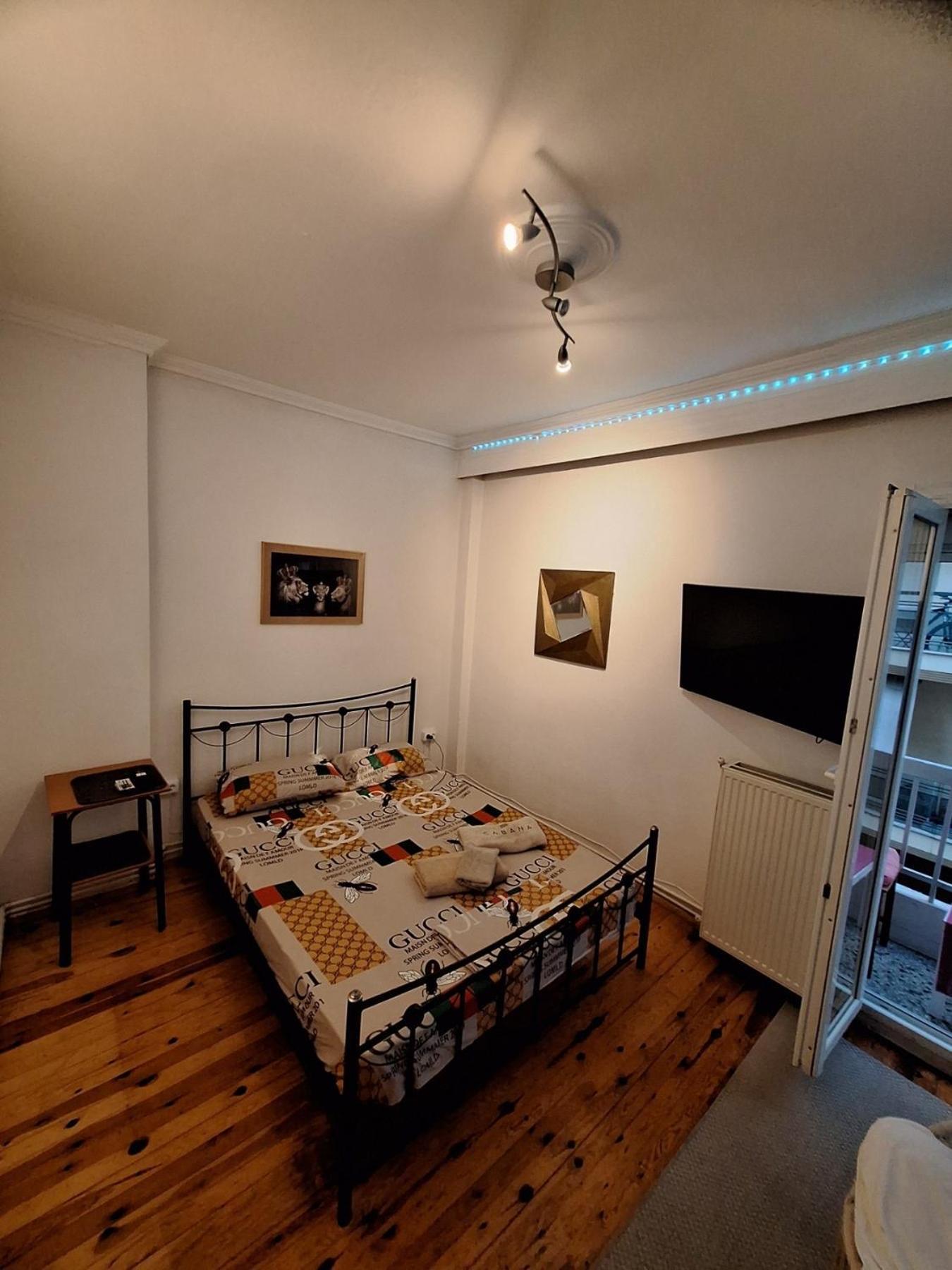 Queen Suites 60M2 Szaloniki Kültér fotó